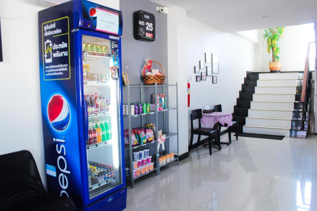 Plus Hotel Лей Экстерьер фото