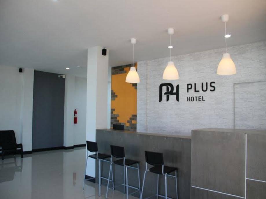 Plus Hotel Лей Экстерьер фото