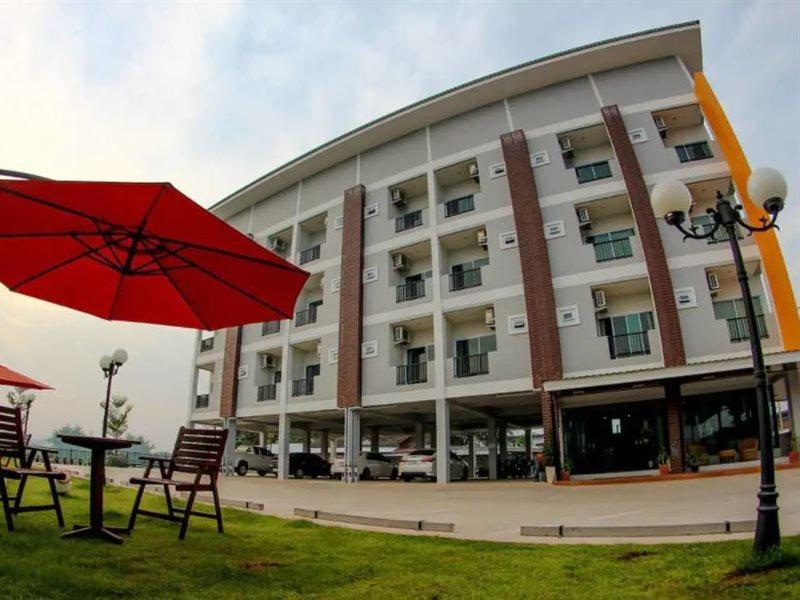 Plus Hotel Лей Экстерьер фото