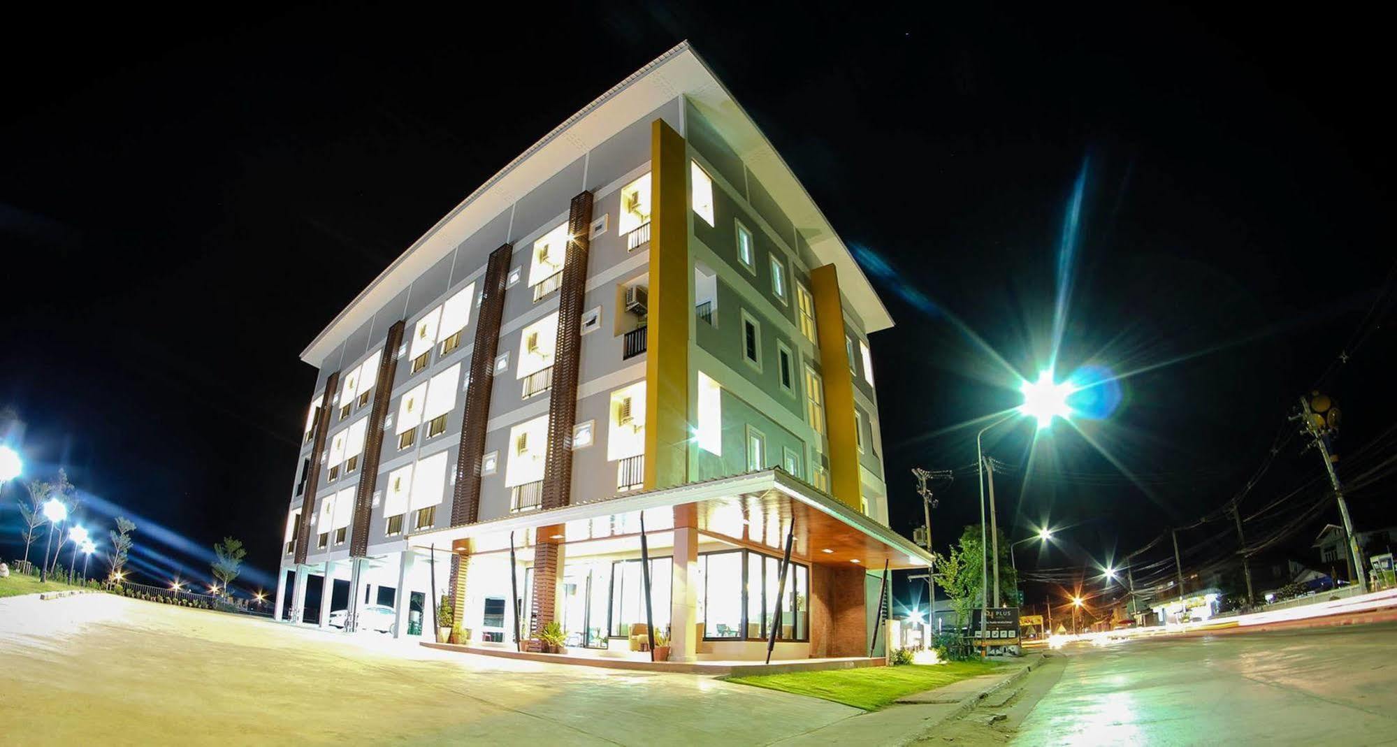 Plus Hotel Лей Экстерьер фото