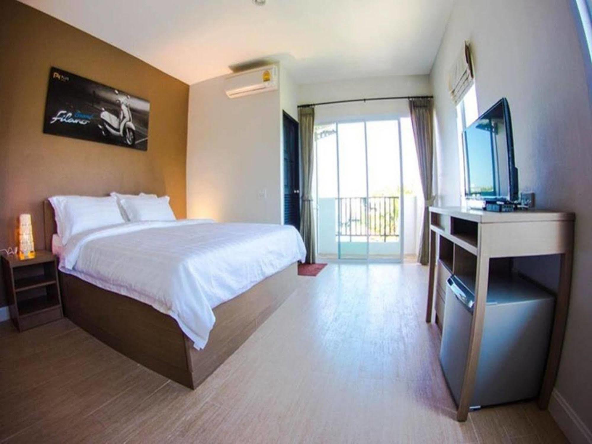 Plus Hotel Лей Экстерьер фото